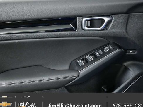 Used 2024 Honda Civic Touring image 7