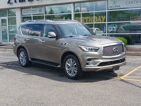 Used 2019 INFINITI QX80 Luxe w/ Proassist Package AWD/4WD image 2