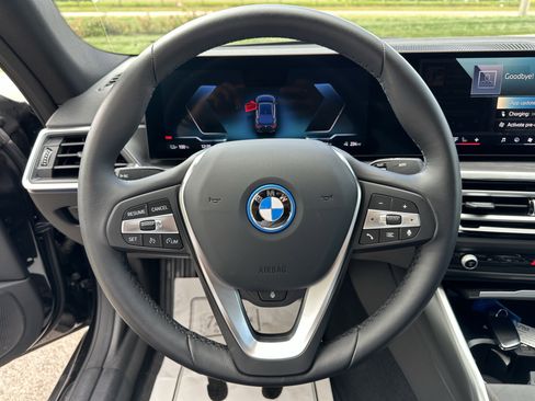 New 2024 BMW i4 eDrive40 w/ Premium Package image 13