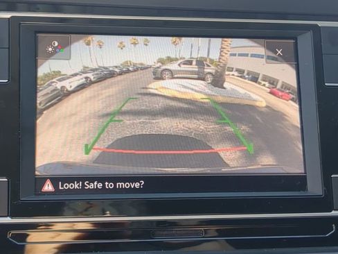 Used 2021 Volkswagen Jetta S w/ Driver Assistance Package FWD image 20