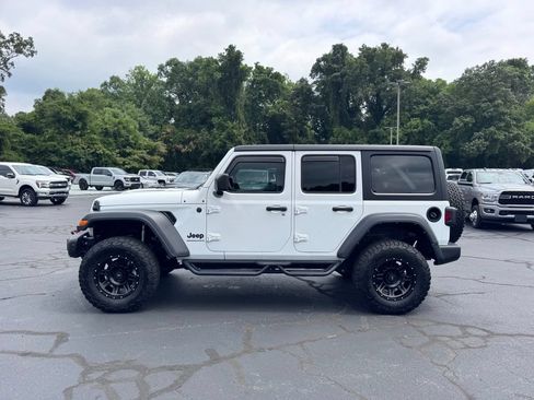 Used 2024 Jeep Wrangler Unlimited Sport AWD/4WD image 3