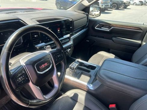 Used 2024 GMC Sierra 1500 Elevation w/ Elevation Premium Package AWD/4WD image 25