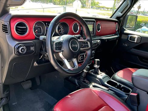 Used 2023 Jeep Wrangler Unlimited Rubicon 392 image 17