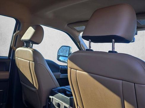 Used 2022 Ford F250 Lariat w/ Lariat Ultimate Package image 22