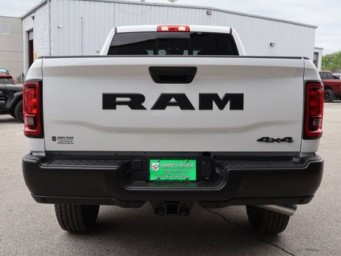 New 2026 RAM 3500 Tradesman AWD/4WD image 4