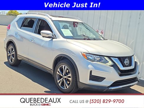 Used 2019 Nissan Rogue SV w/ Sun & Sound Touring Package FWD image 1