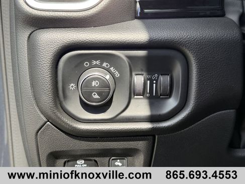 Used 2025 RAM 1500 Laramie w/ Night Edition image 24