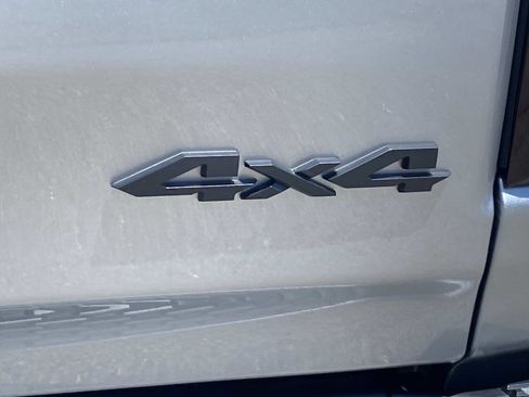 Used 2025 RAM 1500 Laramie w/ Night Edition AWD/4WD image 6