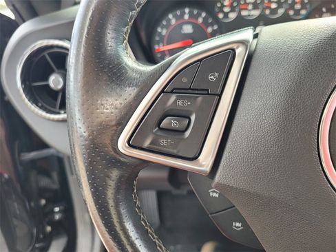 Used 2017 Chevrolet Camaro LT image 30