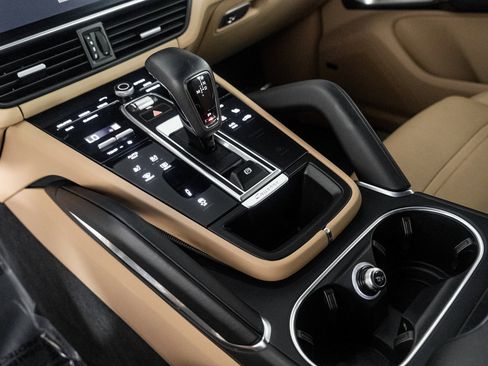 Used 2023 Porsche Cayenne Turbo w/ Premium Package Plus (PI3) image 48