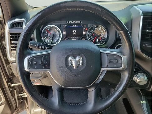 Used 2020 RAM 1500 Laramie AWD/4WD image 16