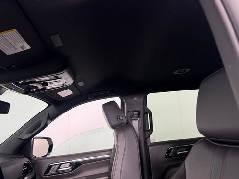 Used 2026 Chevrolet Tahoe RST RWD image 22