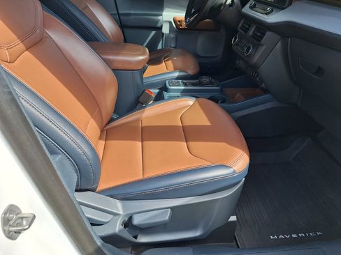 Used 2022 Ford Maverick Lariat w/ Equipment Group 500A Standard image 27