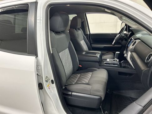 Used 2020 Toyota Tundra SR5 w/ TRD Off-Road Package AWD/4WD image 23