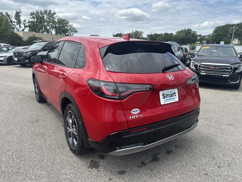 Certified 2024 Honda HR-V EX-L image 5