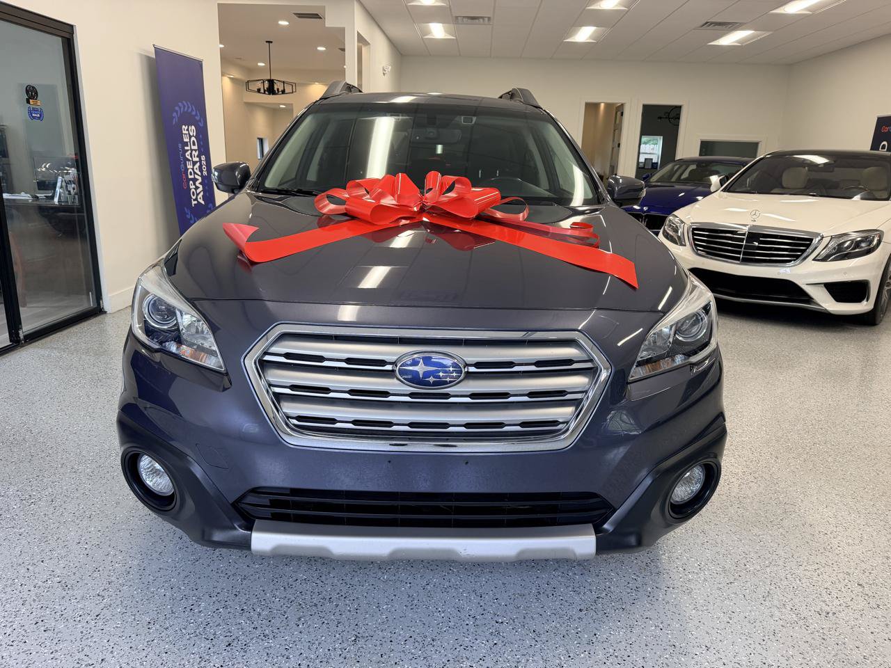 Used 2017 Subaru Outback 2.5i Limited AWD/4WD image 13