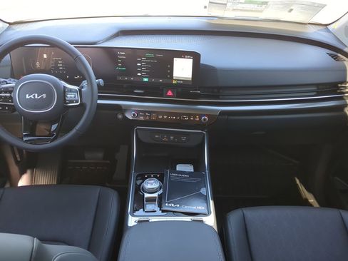 New 2026 Kia Carnival SX image 14