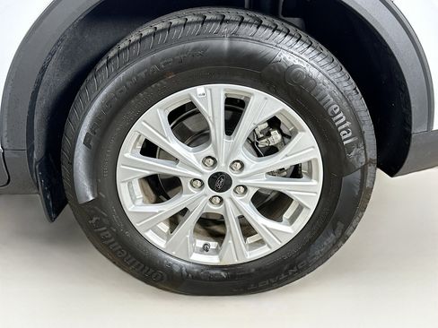 Used 2025 Ford Escape Active image 11