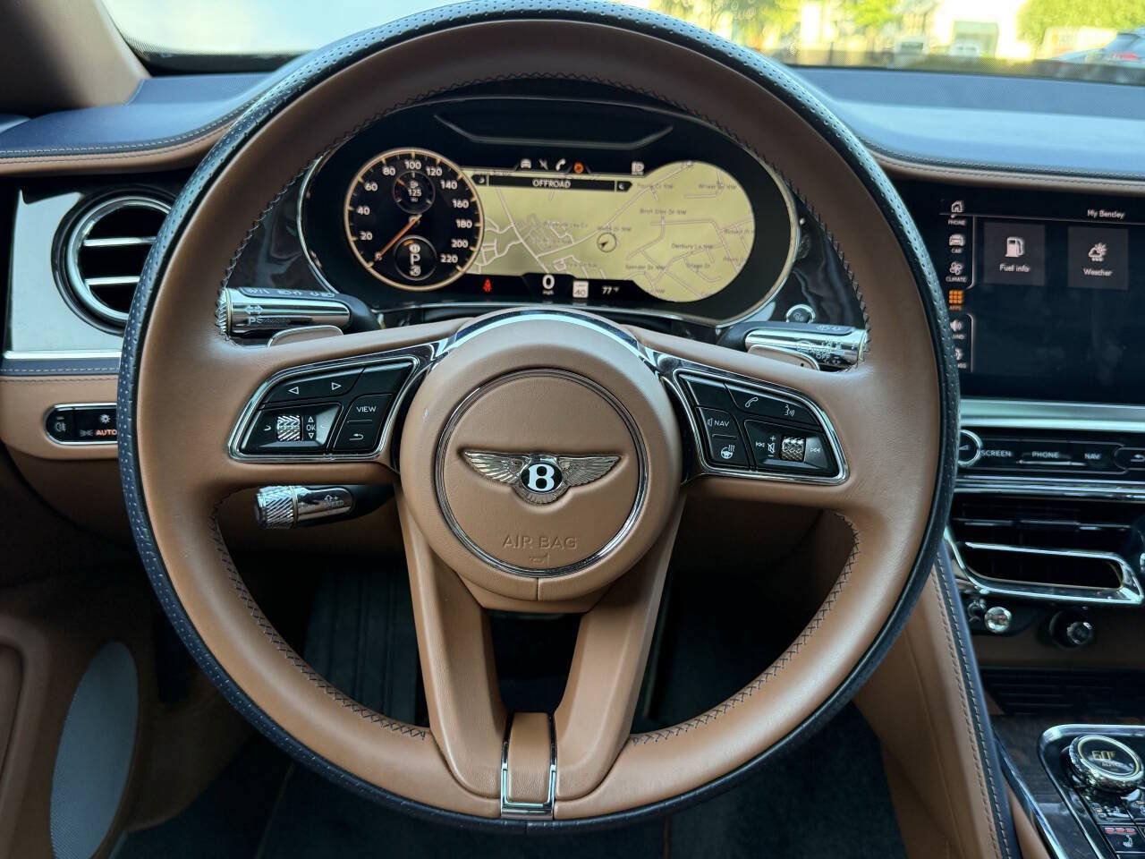 Used 2022 Bentley Flying Spur V8 AWD/4WD image 30