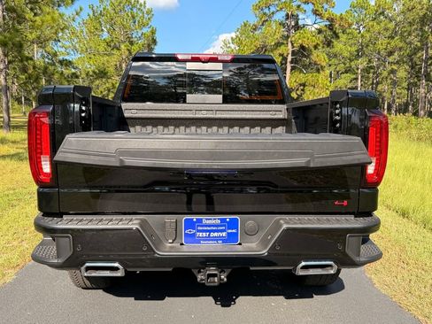 New 2026 GMC Sierra 1500 AT4 w/ AT4 Premium Package AWD/4WD image 4