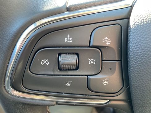 Used 2022 Buick Envision Preferred image 17