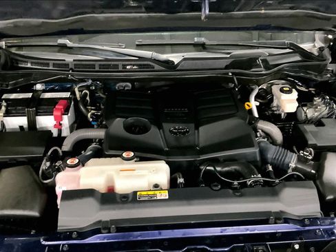 Used 2023 Toyota Tundra Limited w/ Power Package AWD/4WD image 32