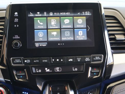 Used 2018 Honda Odyssey Elite image 18