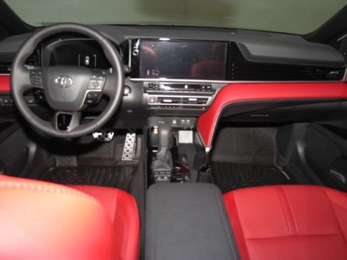 Used 2026 Toyota Camry XSE FWD image 14