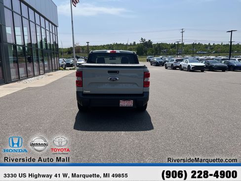 Used 2022 Ford Maverick XLT image 7