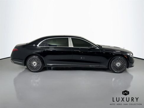 Used 2022 Mercedes-Benz Maybach S 580 4MATIC image 5