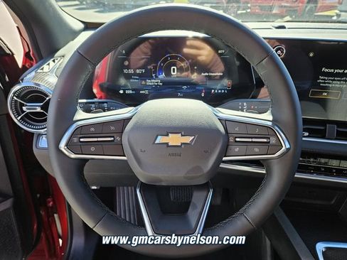 New 2026 Chevrolet Equinox LT AWD/4WD image 15
