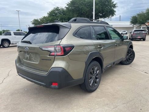 Used 2025 Subaru Outback Onyx Edition AWD/4WD image 4