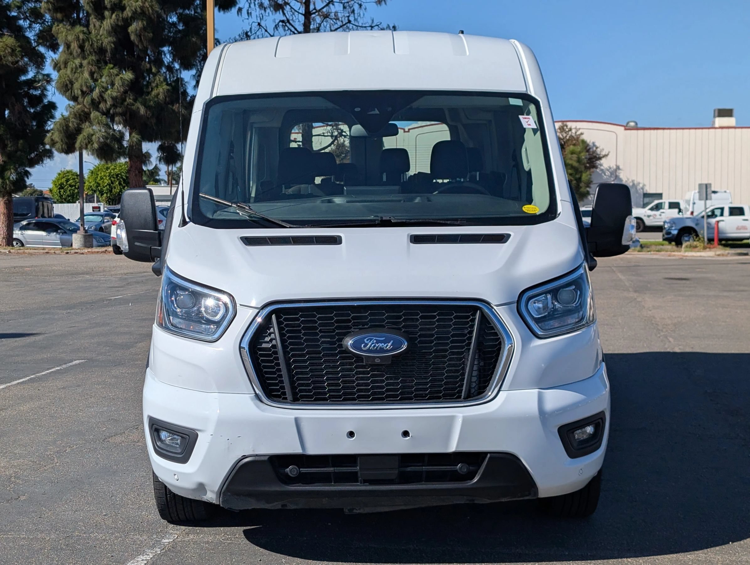 Used 2023 Ford Transit 350 XLT RWD image 2