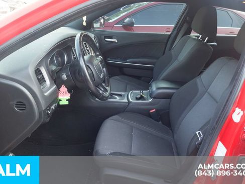 Used 2022 Dodge Charger SXT RWD image 6