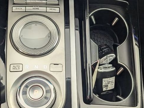 Used 2021 Genesis G80 2.5T RWD image 23