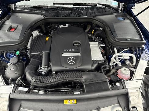 Used 2019 Mercedes-Benz GLC 350e 4MATIC image 29