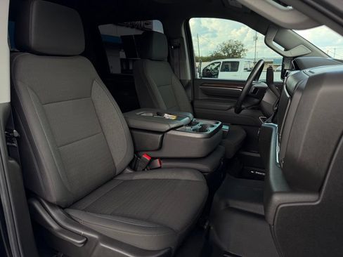 Used 2026 Chevrolet Silverado 2500 LT AWD/4WD image 17