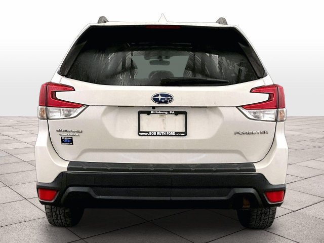 Used 2021 Subaru Forester Premium AWD/4WD image 4