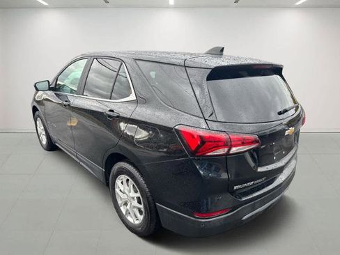 Used 2022 Chevrolet Equinox LT w/ LPO, Floor Liner Package image 5