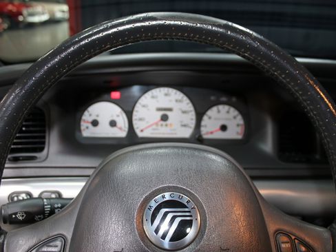 Used 2004 Mercury Marauder RWD image 53