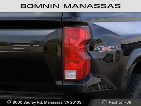 New 2026 Chevrolet Colorado W/T w/ WT Custom Package AWD/4WD image 11