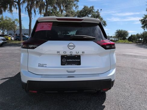Certified 2026 Nissan Rogue SV w/ Cold Weather Package FWD image 5