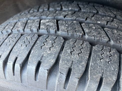 Used 2012 Dodge Durango SXT image 11