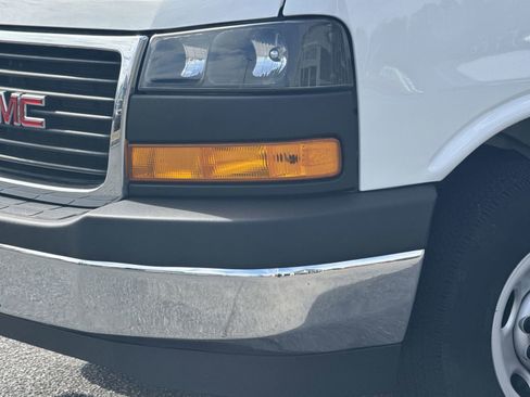 Used 2024 GMC Savana 2500 w/ Driver Convenience Package image 6
