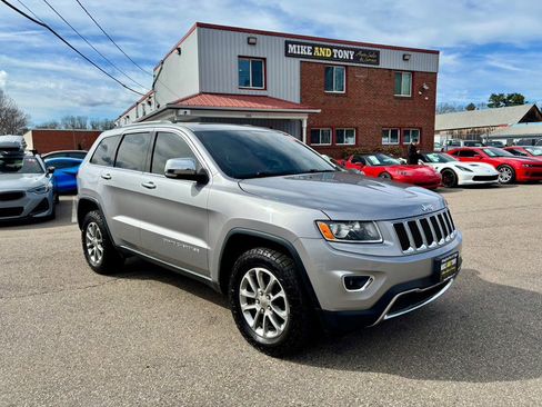 Used 2015 Jeep Grand Cherokee Limited image 3