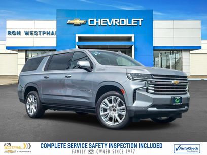 Certified 2024 Chevrolet Suburban High Country w/ Premium Package 2