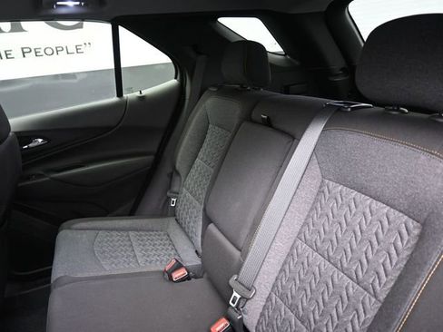 Used 2024 Chevrolet Equinox LT image 20