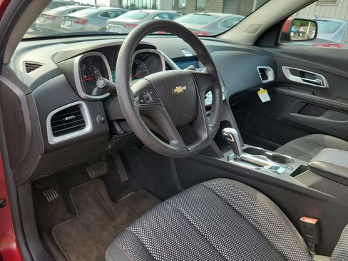Used 2010 Chevrolet Equinox LT FWD image 20