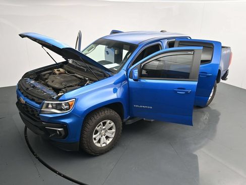 Used 2021 Chevrolet Colorado LT AWD/4WD image 26