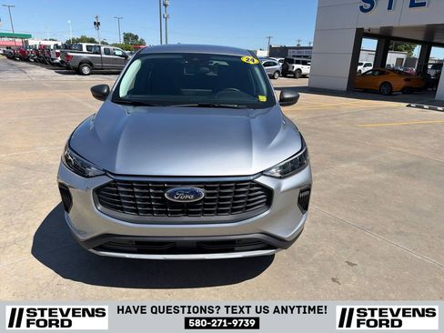 Used 2024 Ford Escape Active w/ Tech Pack #1 FWD image 9
